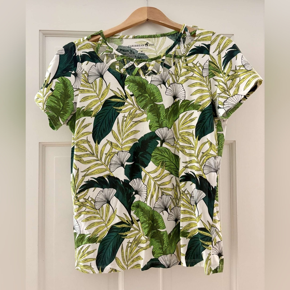Women's Floral T-Shirt